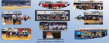 Hentbol Turnuvas� keyif verdi