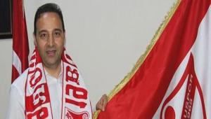 Futbolcularla yollar ayr�lacak