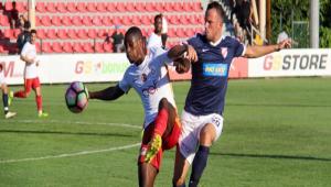 Boluspor Galatasaray'a tek golle boyun e�di