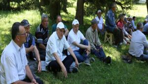 Ba�kan d���n ve yayla bayramlar�na kat�l�yor
