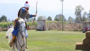 KARA�AYIR'DA FEST�VAL CO�KUSU