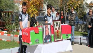 �ET�NER HOCA SON YOLCULU�UNA U�URLANDI
