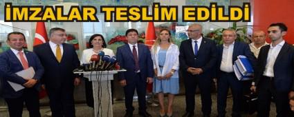�MZALAR TESL�M ED�LD�