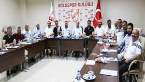BOLUSPOR Y�NET�M� TOPLANDI