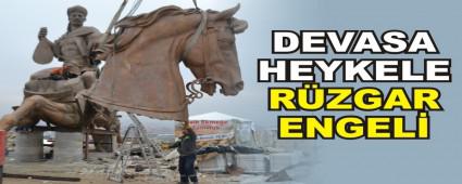 DEVASA HEYKELE R�ZGAR ENGEL�