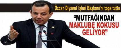 �zcan Diyanet ��leri Ba�kan�'n� topa tuttu