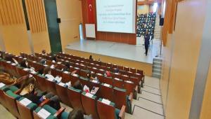 HEM��REL�K ��RENC�LER�, A�LE VE SOSYAL H�ZMETLER�N �ALI�MALARINI D�NLED�