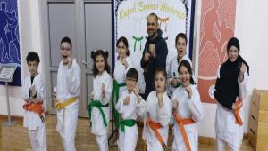 BA�B�\'DE KARATE HEYECANI: GELECE��N �AMP�YONLARI KU�AK ATLADI