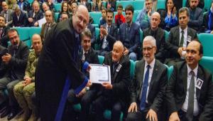 AHMET BAYSAL\'DAN ANLAMLI MESAJ