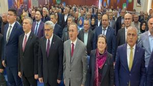 AK PART�\'DEN BOLU\'DA G��L� B�RL�K MESAJI
